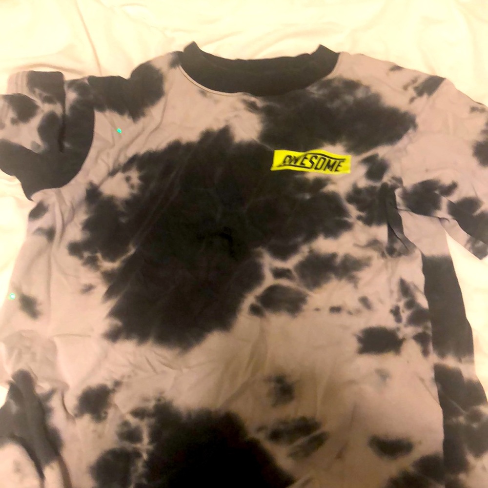 Cool black and grey t shirt from h and m 14 youth